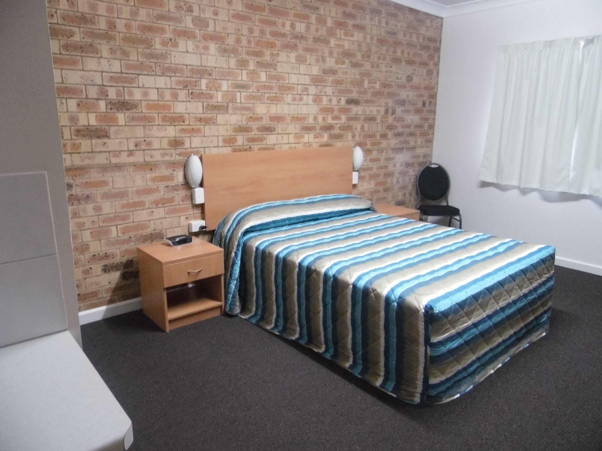 Nanango Fitzroy Motel Zewnętrze zdjęcie