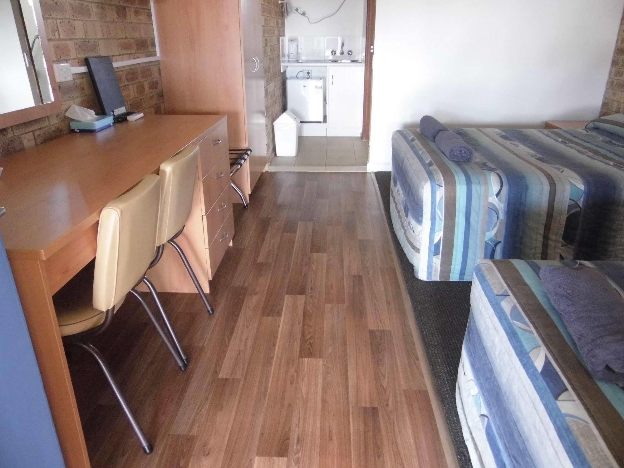Nanango Fitzroy Motel Zewnętrze zdjęcie