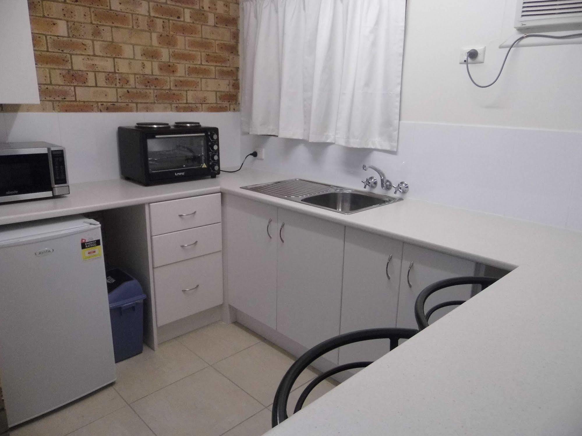 Nanango Fitzroy Motel Zewnętrze zdjęcie